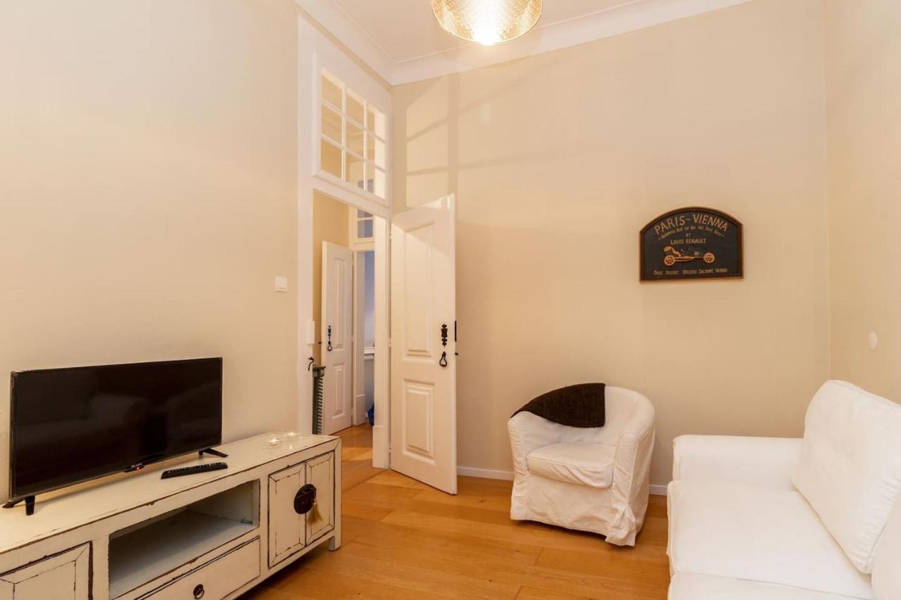 Sj2D Central Baixa New Air Conditioning Spacious And Friendly Lisboa Kültér fotó